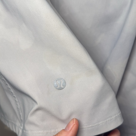 Lululemon tennis skirt. Size 10. - Picture 8 of 12